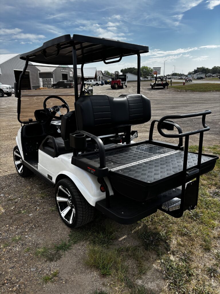 2023 Evolution 4 Seater